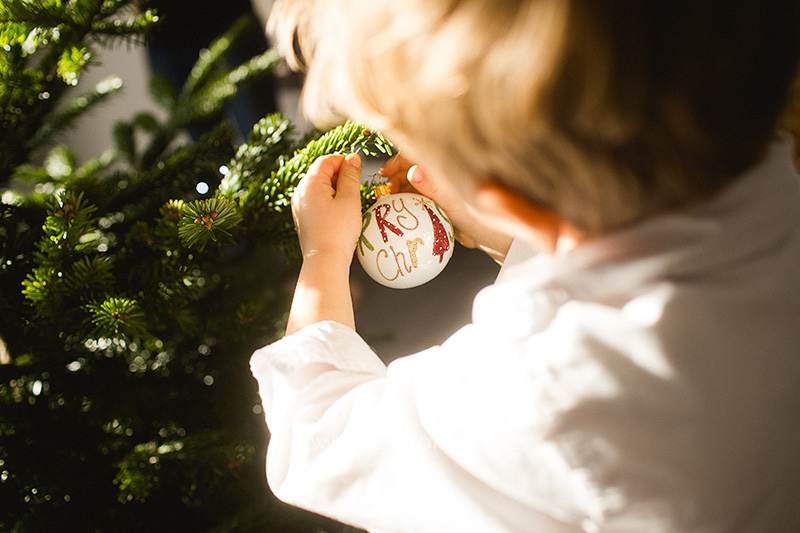 seance-famille-noel-sapin-alsace-09