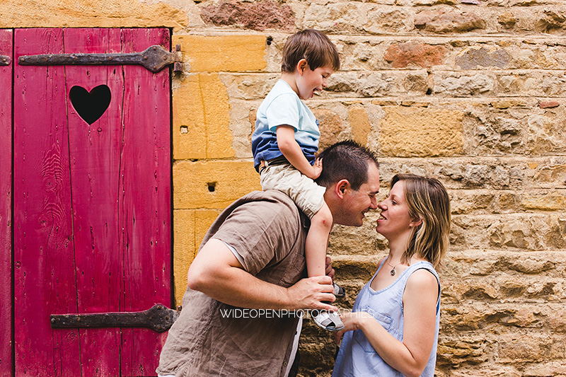 la famille D. photographe oingt lyon 28