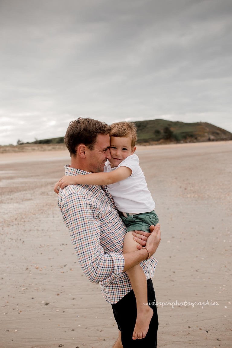 séance photo famille à Cancale, près de Saint Malo en Bretagne