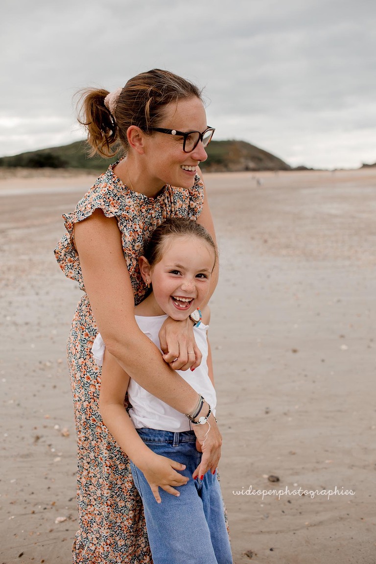 séance photo famille à Cancale, près de Saint Malo en Bretagne