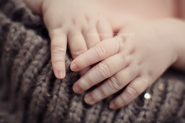 anna. wop photographe bebe nouveau ne lille 03