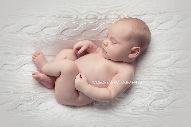 anna. wop photographe bebe nouveau ne lille 11