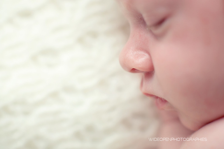 emilie. wop photographe bebe nouveau ne lille 08