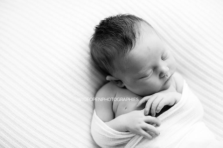 rose. wop photographe nouveau ne bebe lille 04