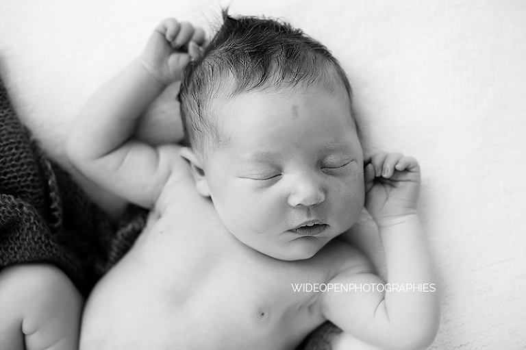 rose. wop photographe nouveau ne bebe lille 19