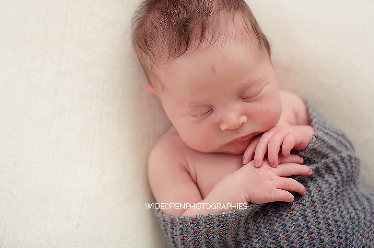 rose. wop photographe nouveau ne bebe lille 21