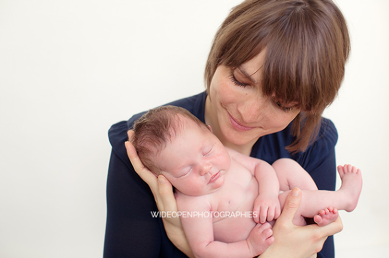 rose. wop photographe nouveau ne bebe lille 26