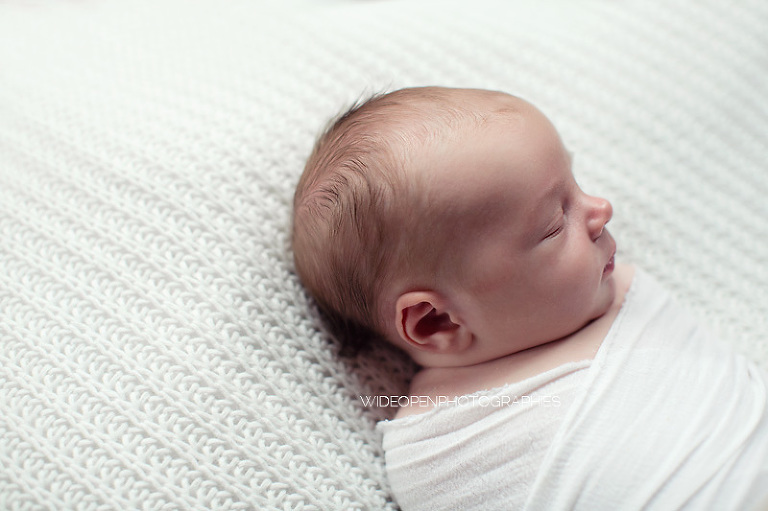 thomas. wop photographe nouveau ne bebe paris 03