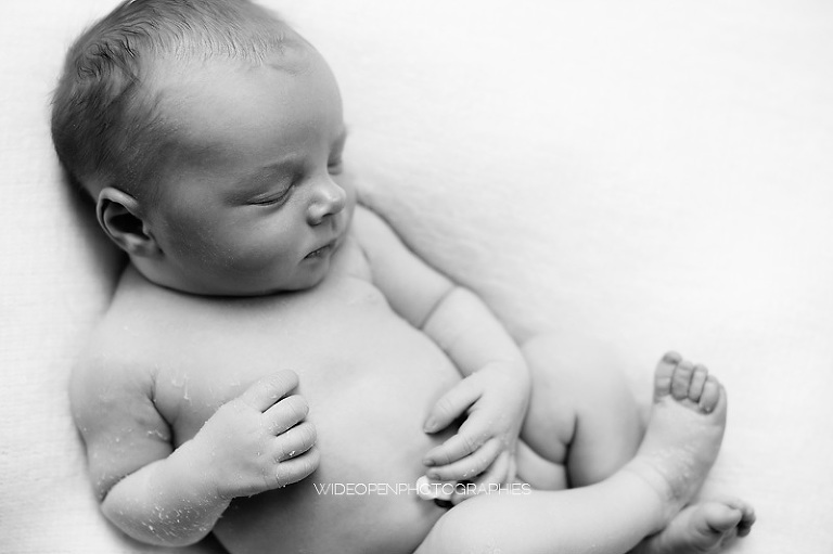 thomas. wop photographe nouveau ne bebe paris 06