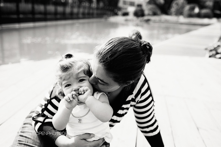 elena et delphine. seance famille lille 18