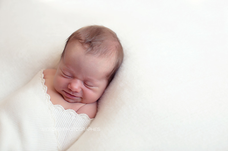 séance photo nouveau-né à Valenciennes