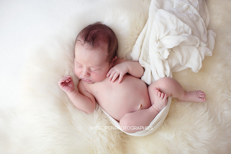 séance photo nouveau-né à Valenciennes