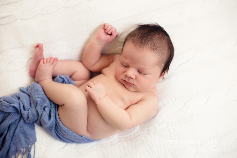 baptiste. photographe bébé lille 06