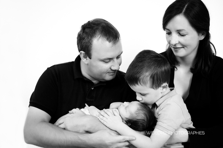 baptiste. photographe bébé lille 24