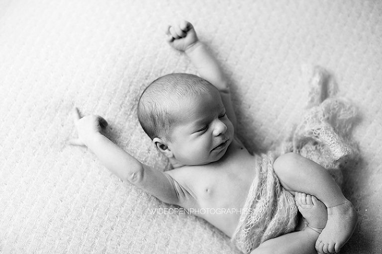 agathe. photographe bebe macon 05