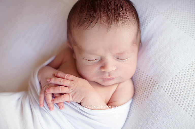 achille. photographe naissance mulhouse 06