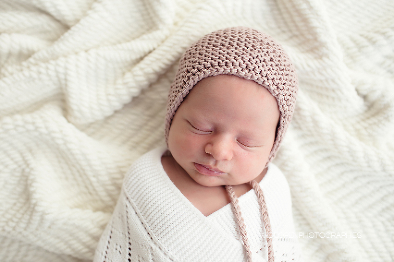 adele. photographe naissance strasbourg 21