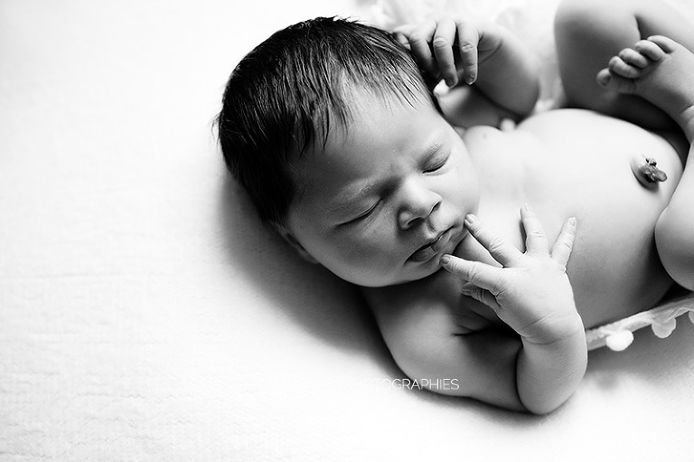 leonie. photographe naissance lille 09