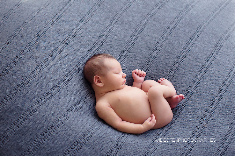nathan. photographe naissance lyon 09