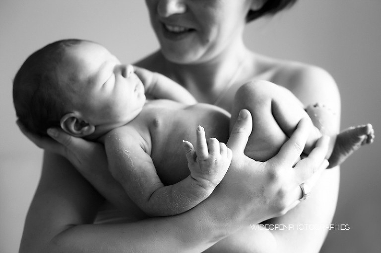 octave. photographe naissance lille 24