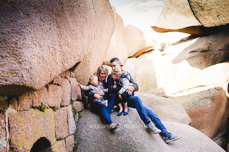 photographe famille bretagne nord ploumanach 