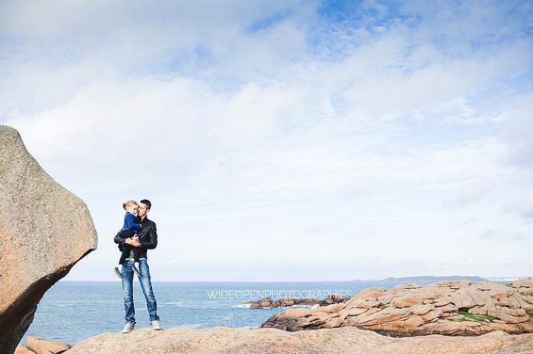 photographe famille bretagne nord ploumanach 