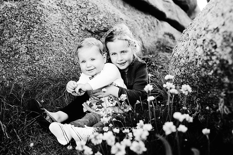 la famille c. photographe famille bretagne nord ploumanach 22