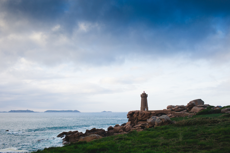 la famille c. photographe famille bretagne nord ploumanach 35