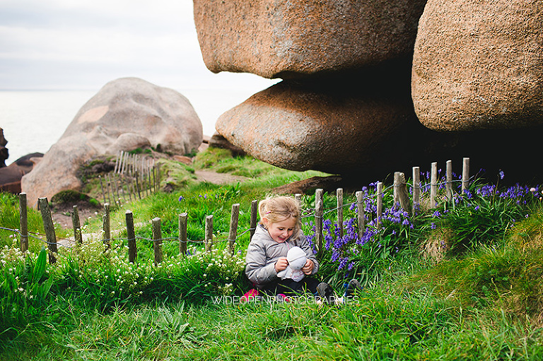 séance photo famille Ploumanach, Bretagne nord