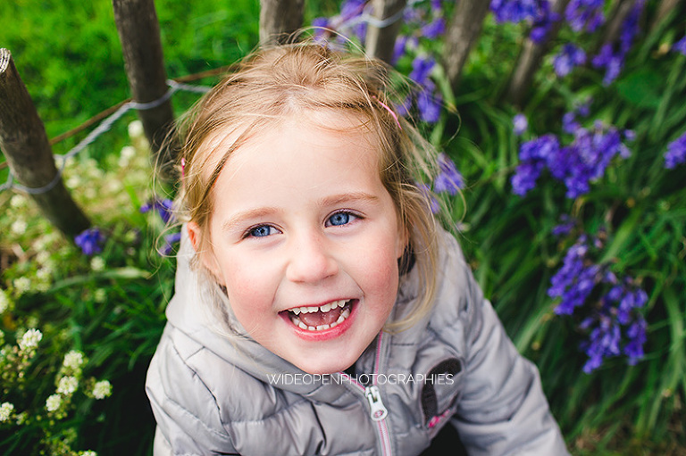 la famille c. photographe famille bretagne nord ploumanach 38