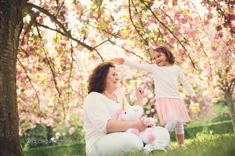 elea. photographe famille paris 08
