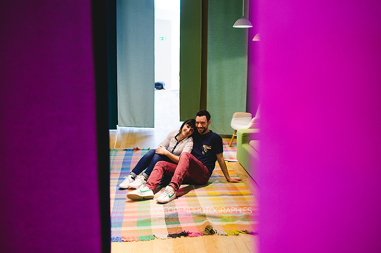 séance photo famille jumelles au musée Vitra, Allemagne