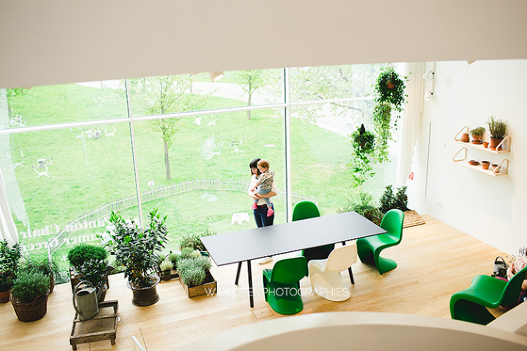séance photo famille jumelles au musée Vitra, Allemagne