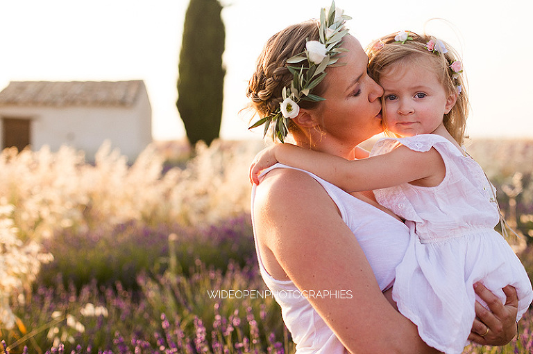 photographe famille champs de lavande 