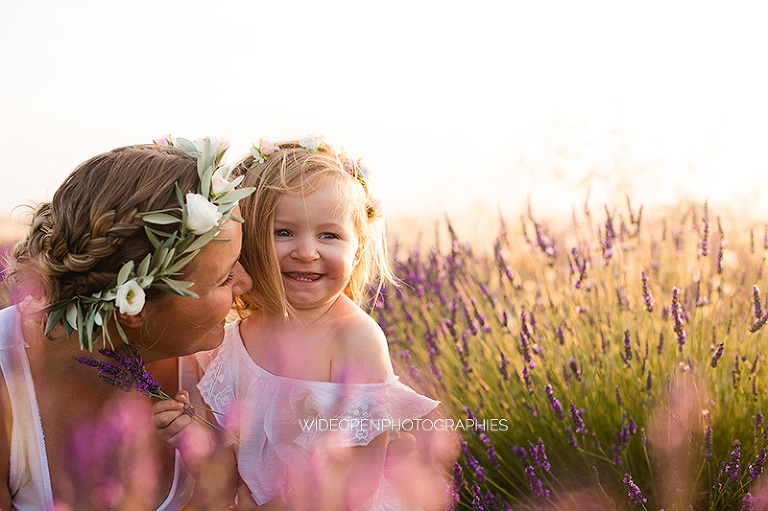 photographe famille champs de lavande 