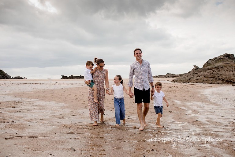 séance photo famille à Cancale, près de Saint Malo en Bretagne