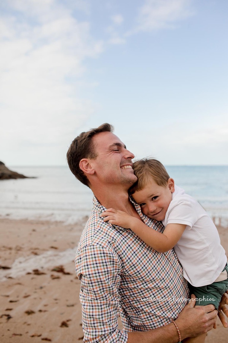 séance photo famille à Cancale, près de Saint Malo en Bretagne