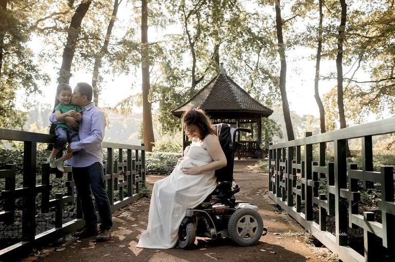 seance photo grossesse fauteuil roulant lyon