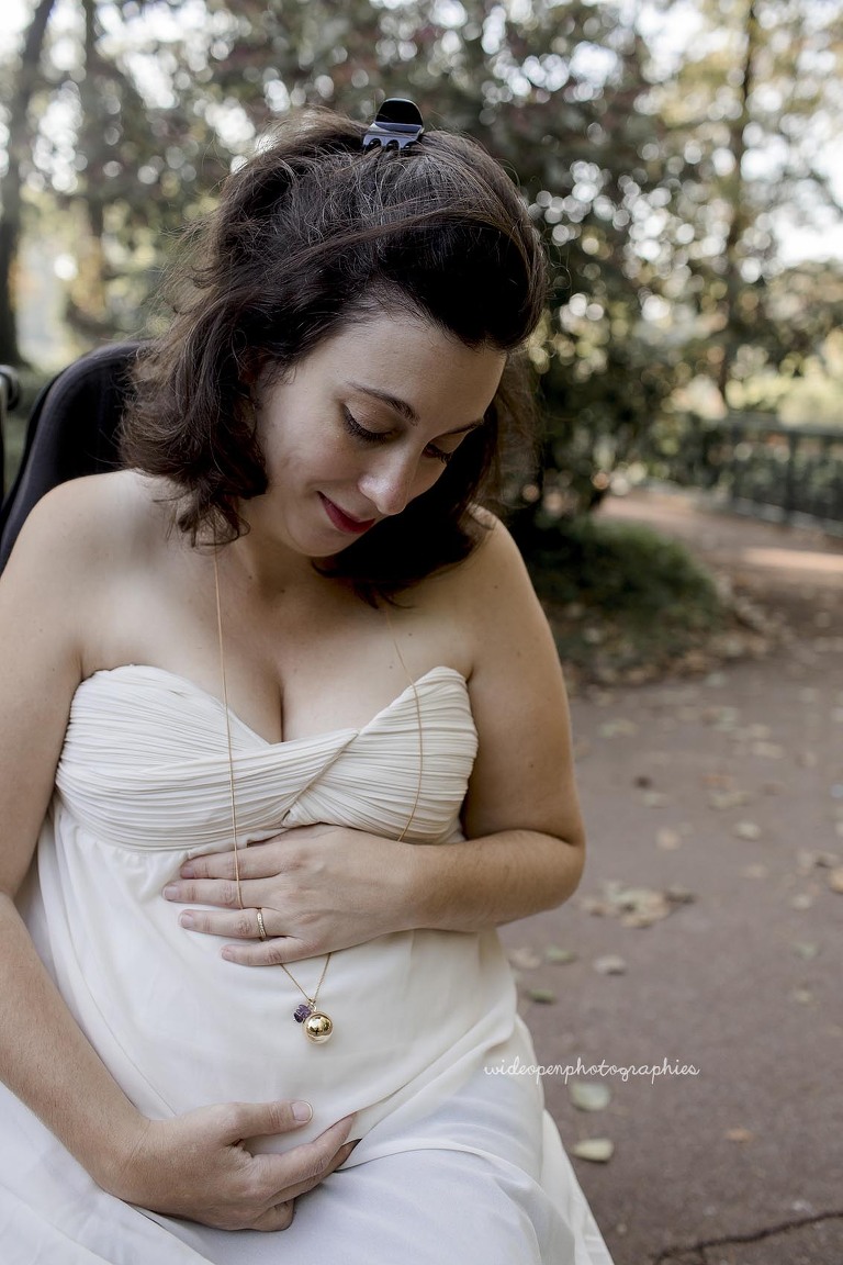 seance photo grossesse fauteuil roulant lyon